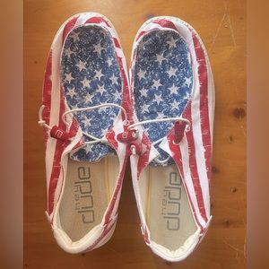 RED WHITE AND BLUE HEY DUDES